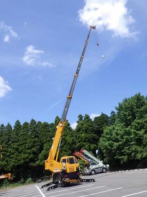 Автокран 16 тонн Kobelco RK160-6