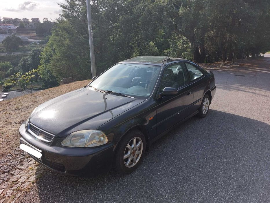 Honda Civic coupe 1.6 106cv