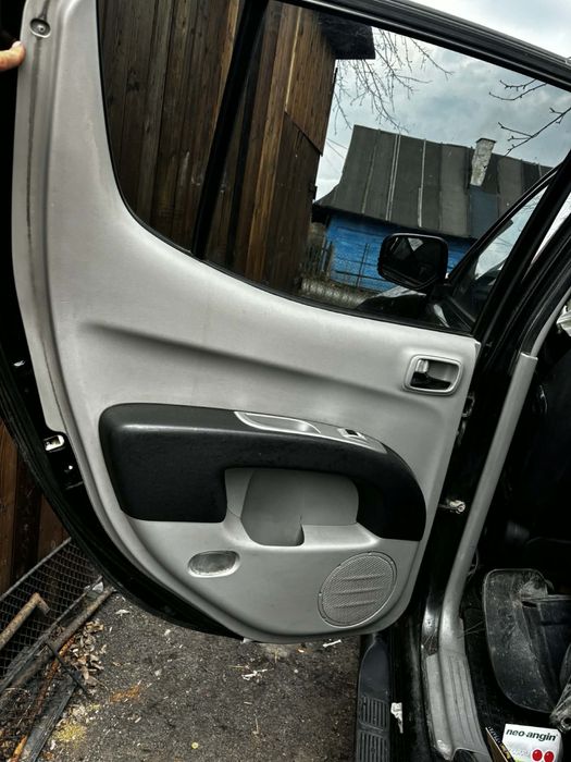 Mitsubishi l200 częsci