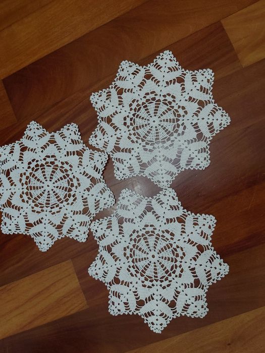 Jogos de quarto   em iinho,,croche,bordados a mao ,desde