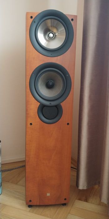 Kolumny stereo Kef iq7