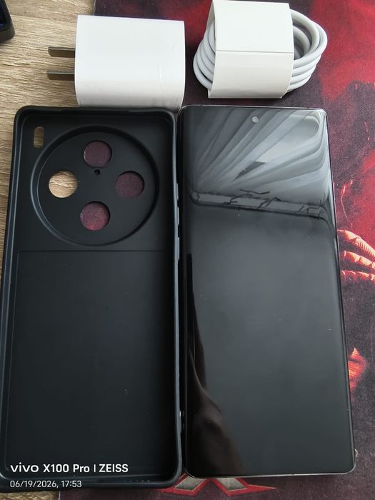 Telefon VIVO x100 pro