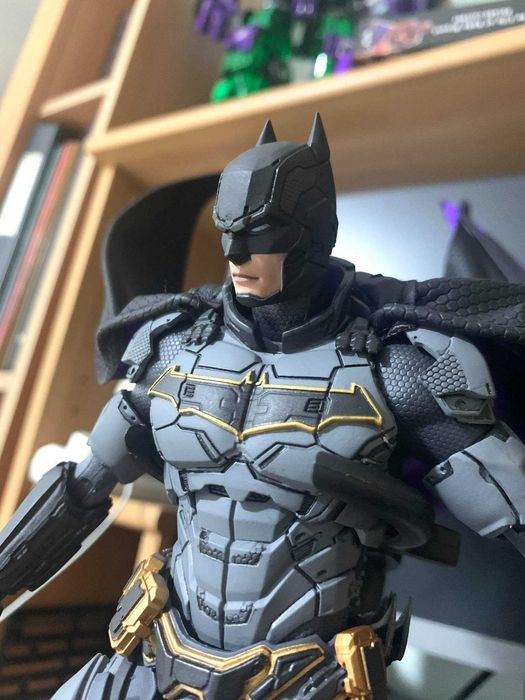 Batman Action Figure 1/6 Scale