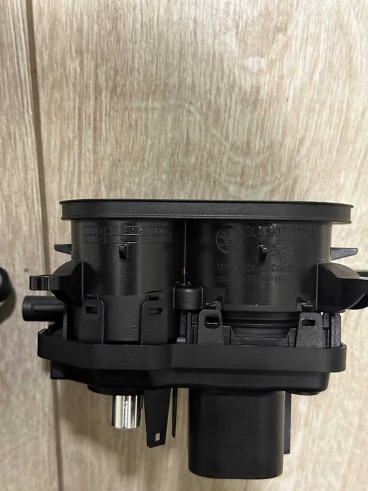 Порт зарядки CCS Combo 2