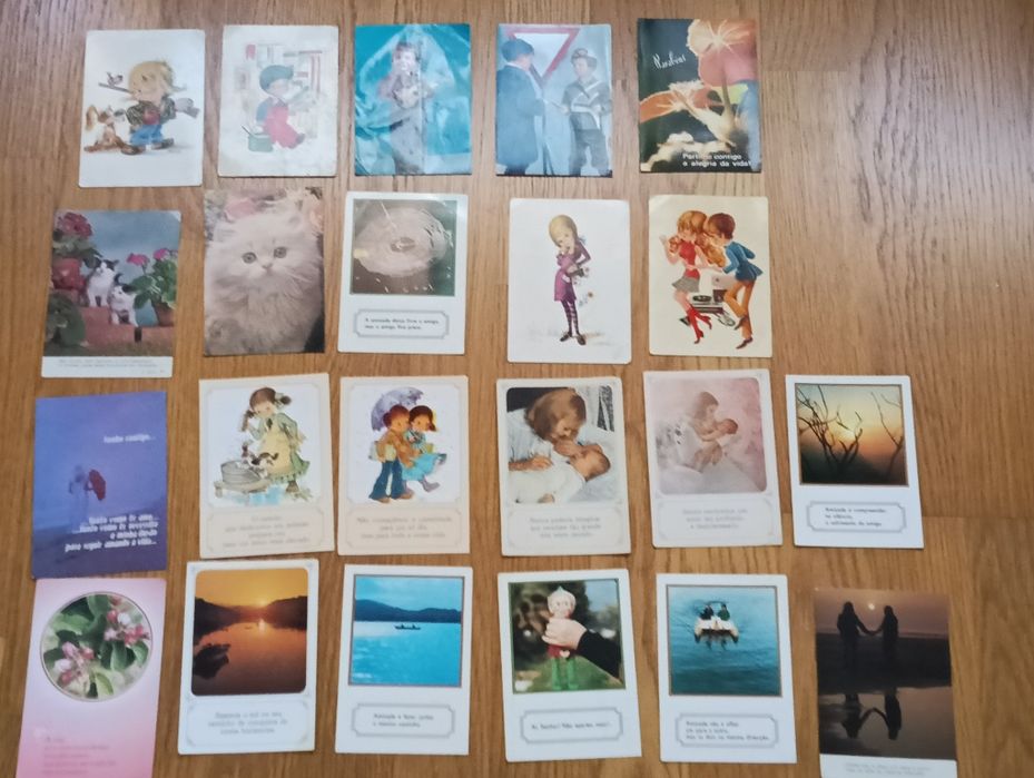 Beautiful lot of 22 postcards