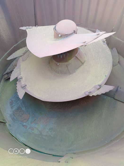 Unifeed  kuhn usado