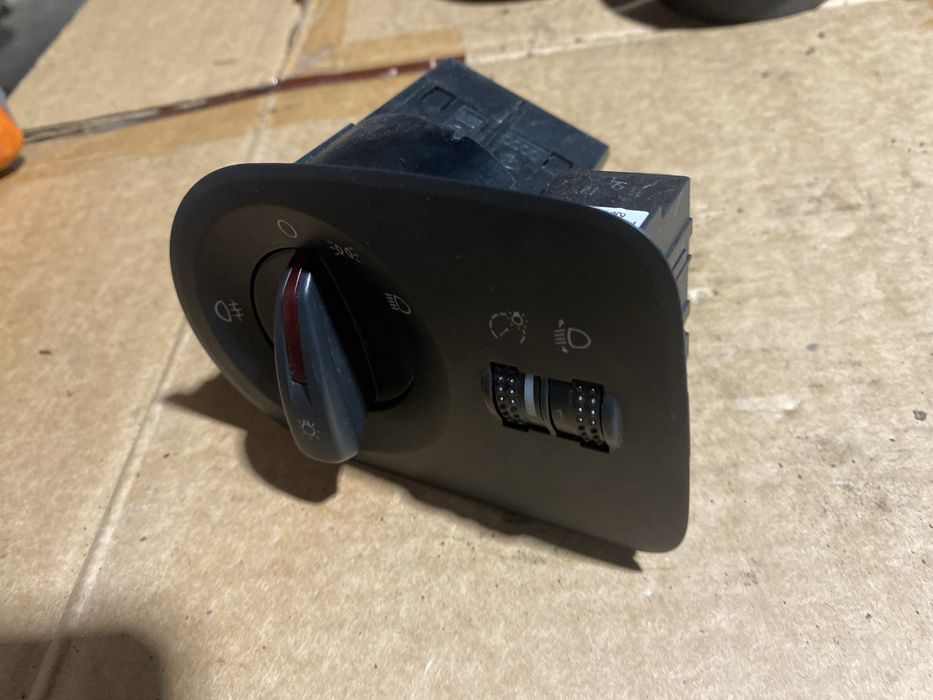 Vw seat skoda włącznik świateł przełącznik ładny stan sprawny