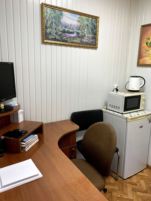 Продаж готового б'юті-бізнесу: Перукарня на Позняках (вул. Ревуцького)