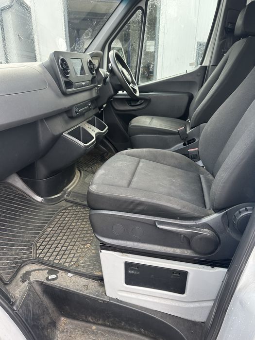 Fotel sprinter 907