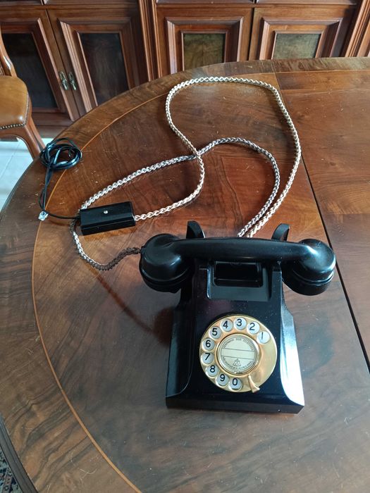 Telefone antigo 332 - A TRABALHAR Colecionador
