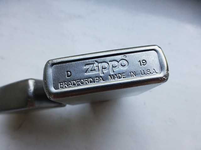 Zapalniczka Zippo Wietnam Replika US Army War Is Hell Snoopy Grawer