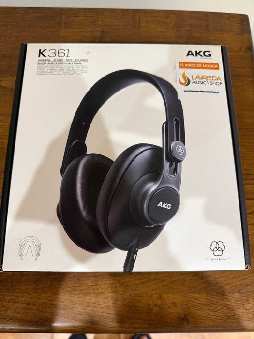 Auscultadores profissionais de estúdio AKG K361, com caixa original.