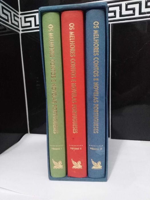 Colecção de três volumes intitulada Os Melhores Contos e Novelas Portugueses, Selecções do Reader's Digest