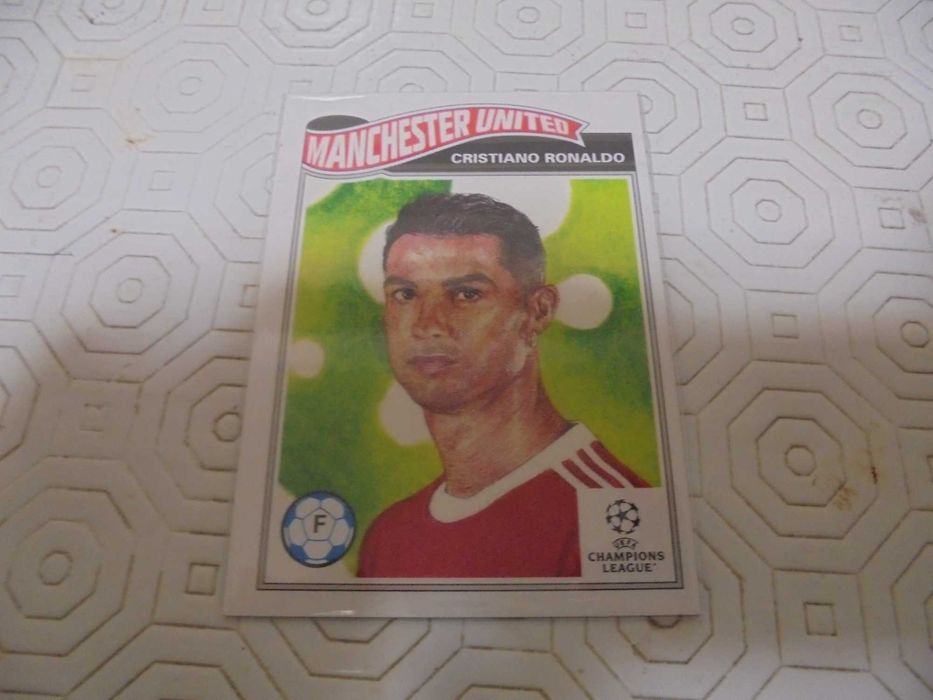 Cristiano Ronaldo + Lionel Messi 2021 UEFA cards