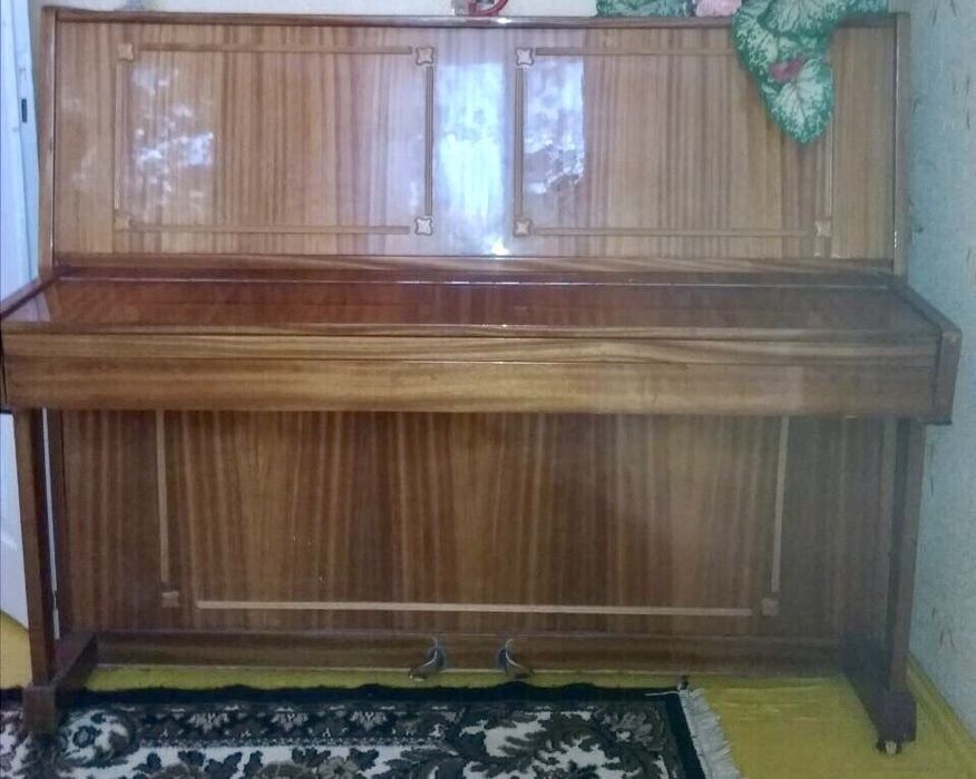 Пианино україна
