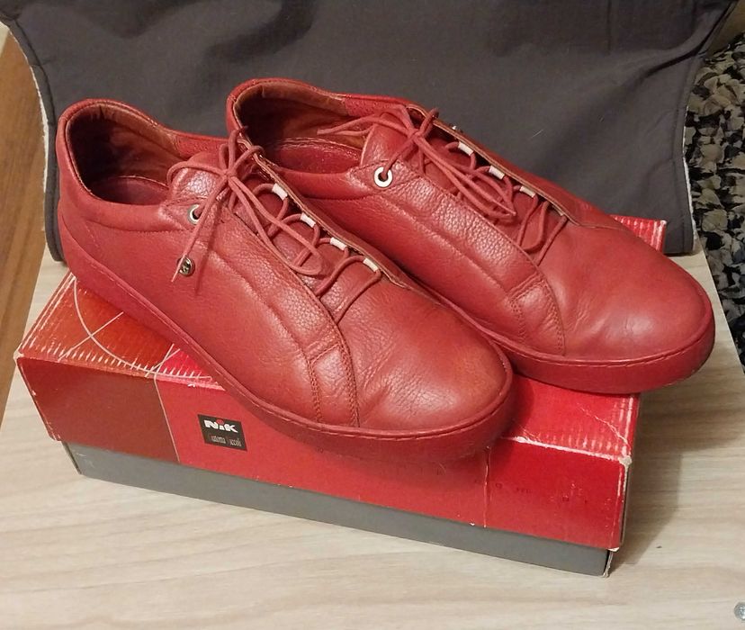 Кроссовки кожаные