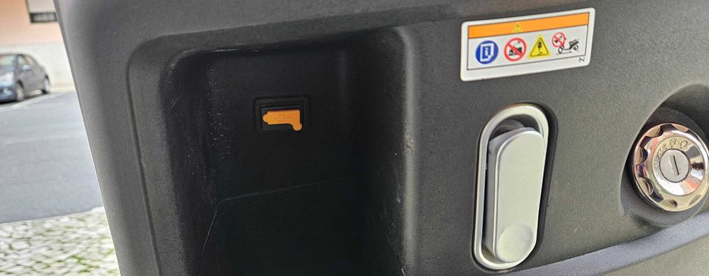 Moto Scooter elétrica LVNENG LX08 MAX, 2023, 2070km, igual a  nova