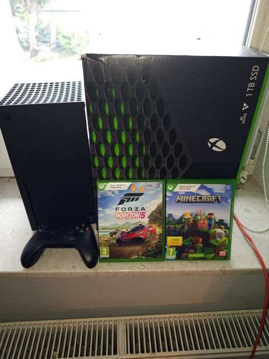 XBox series X 1TB + Pad + 2 Gry