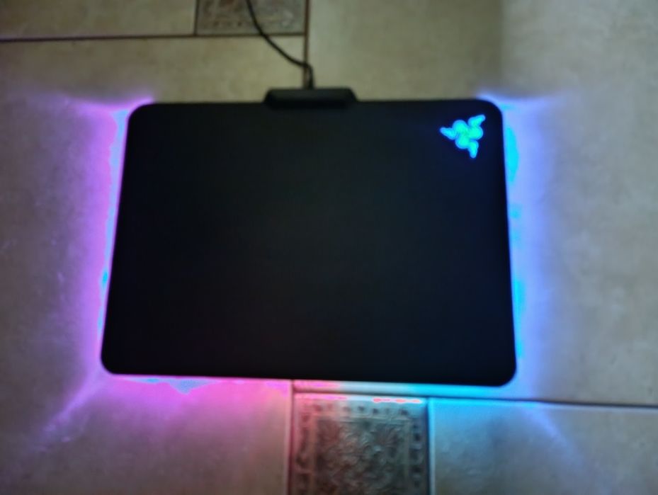 Коврик для мыши RAZER Firefly