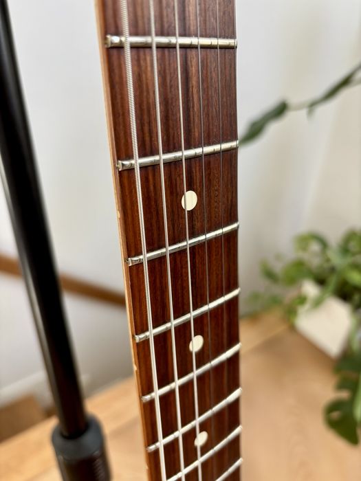 Fender Jazzmaster (CME Exclusive) MiM z pełnym Mastery Vibrato