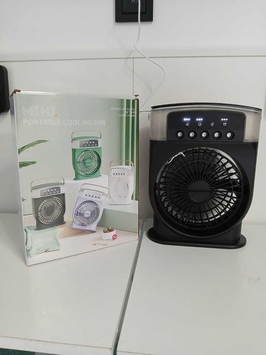 Ventoinha de Pulverização Portátil a Água ou Gelo