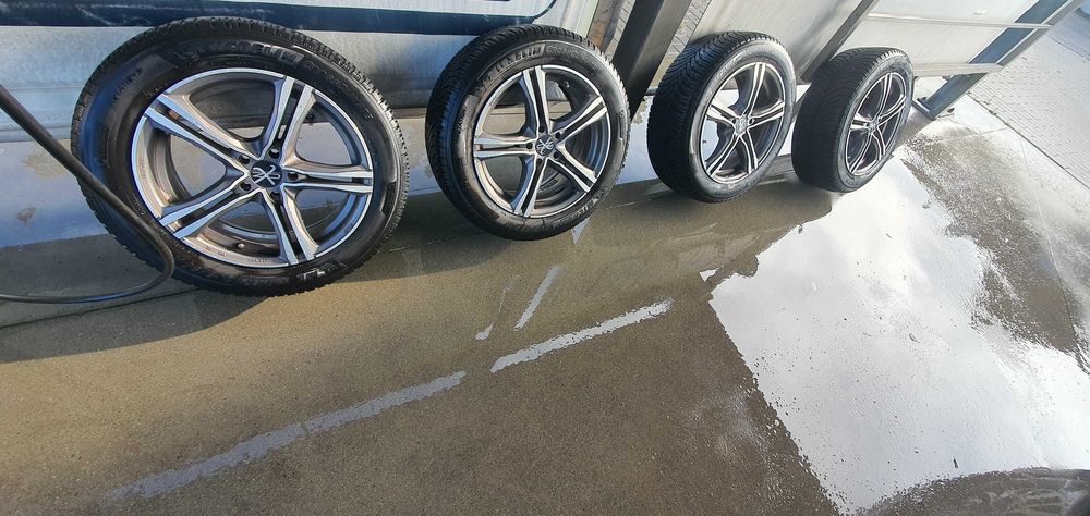 4x Felgi aluminiowe OZ X5B GRAPHITE +  4x Opony Michelin CrossClimate