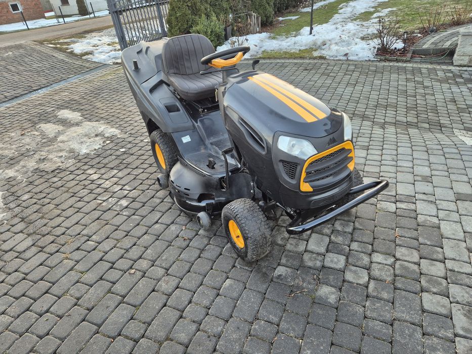 Traktorek Kosiarka Mcculloch M200-107  Briggs stratton V-twin 20Hp