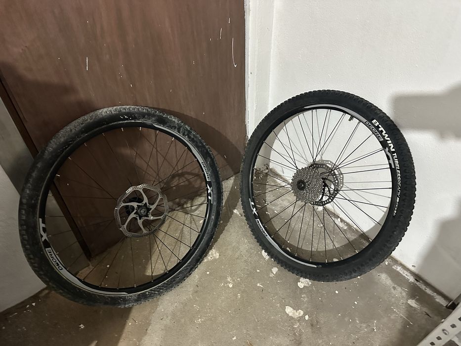 Rodas BTT 26” com Disco + Cassete – Bom Estado