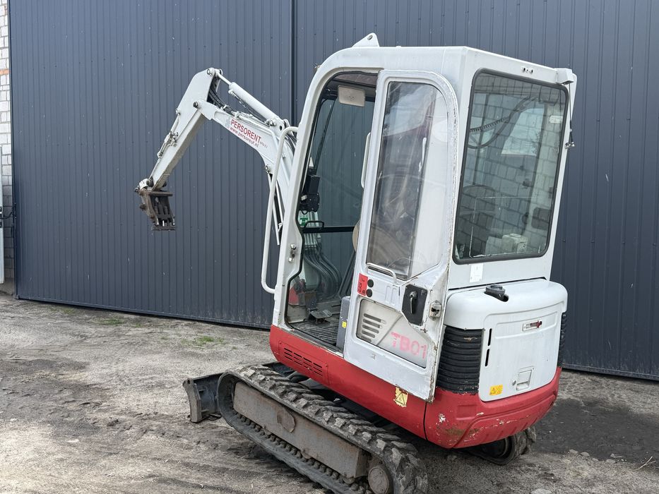 Takeuchi, tb016 minikoparka, nie kubota, nie jcb