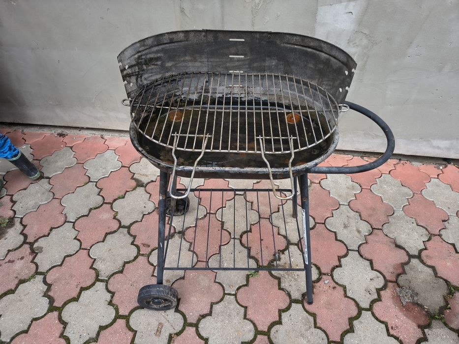 Sprzedam grill ogrodowy