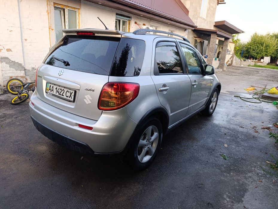 Продам Сузукі СХ4