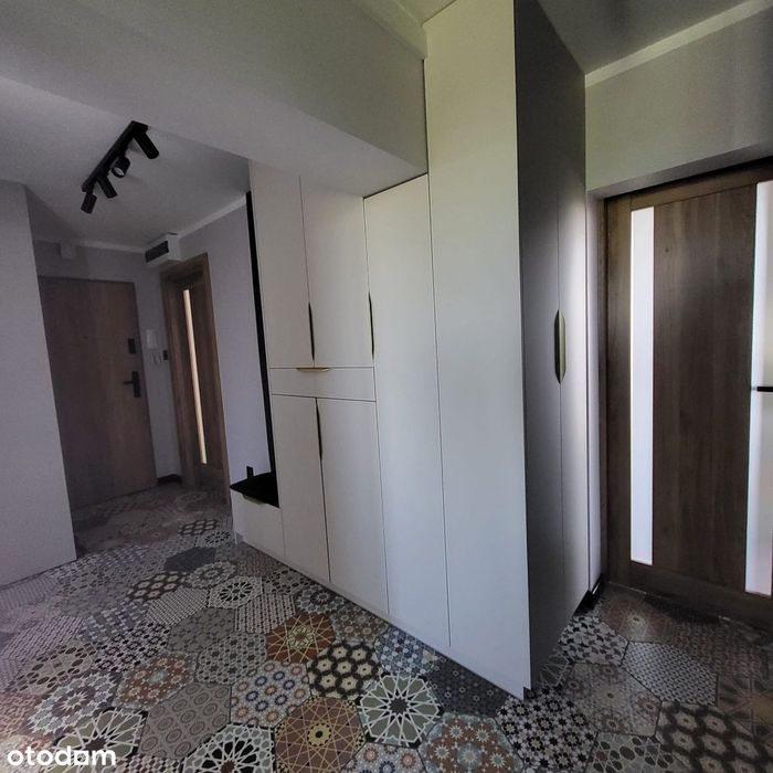 Komfortowe 3-pokojowe mieszkanie po kapitalnym remoncie – 65,4 m²
