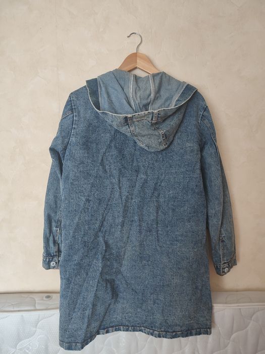 Джинсова жіноча куртка