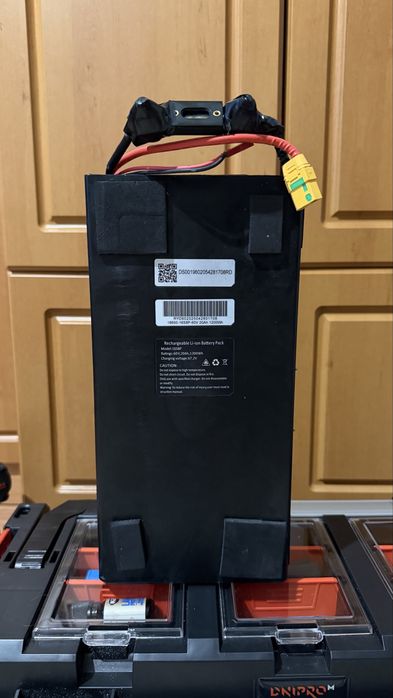 Продам баьарея kukirin g4