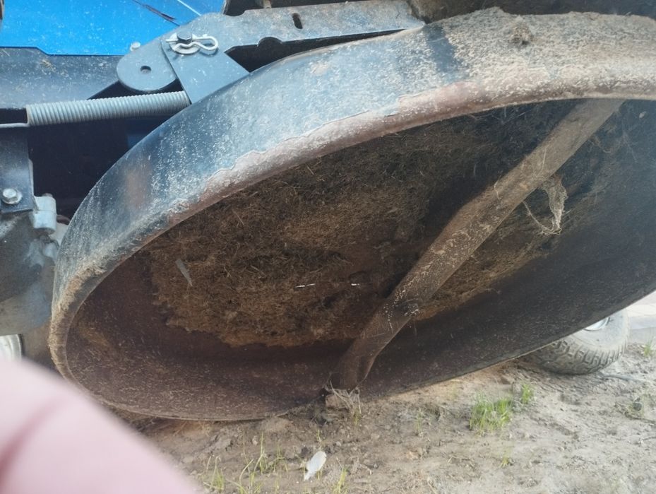 Kosiarka traktorek wyrzut boczny