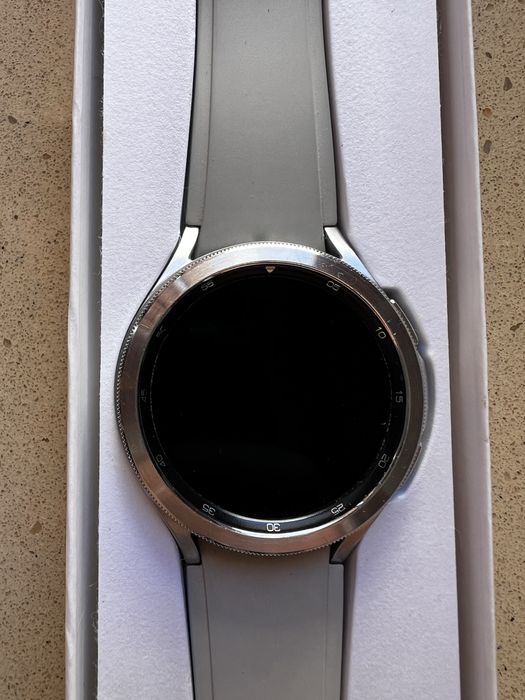 Samsung Watch 4 Classic/ Galaxy Buds 2 Pro