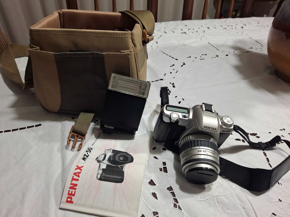 Pentax MZ-50 Analog Camera64740404257537123