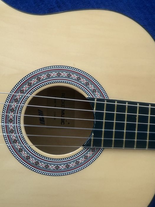 Gitara RocketMusic