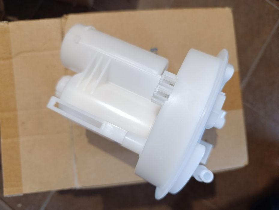 42072AJ020 Subaru фильтр топливный