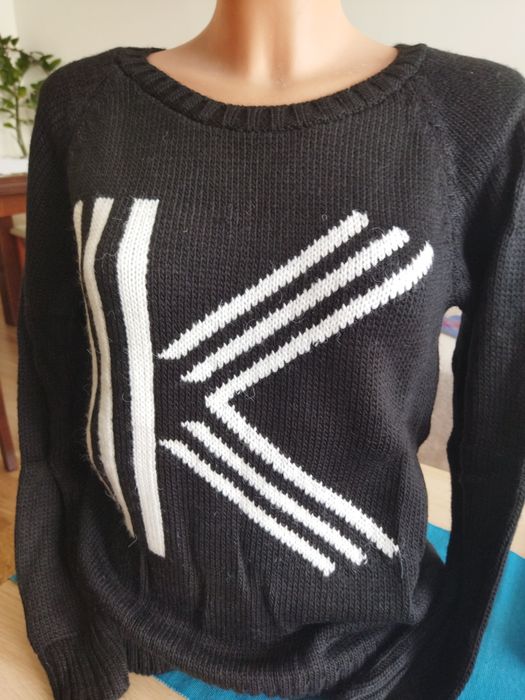 Sweter czarny Nowy UNI