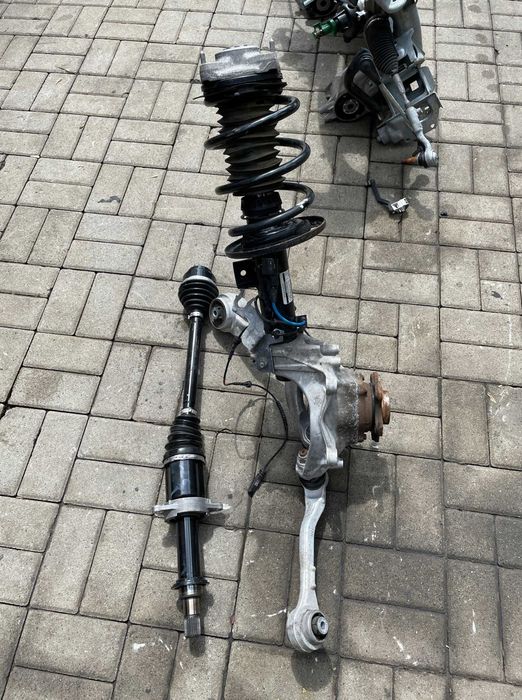 Піввісь полуось ліва права BMW AUDI Mercedes Mini Jaguar Lanr Rover