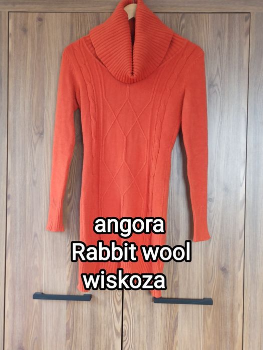 Sweter marchewkowy długi golf angora wełna królicza