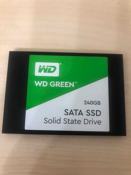 SATA SSD диск 240GB Western Digital Green