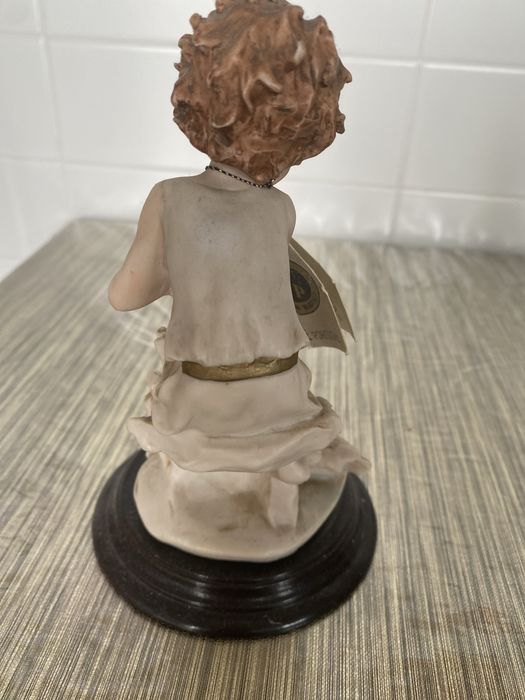 Escultura em porcelana vintage "Lindo Patinho"