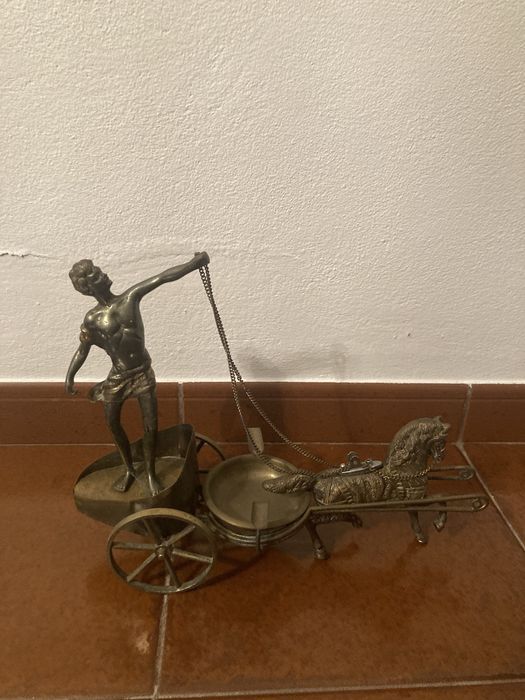 Cinzeiro único vintage (carroça)