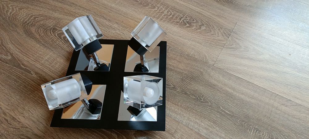 L a m p a   s u f i t o w a