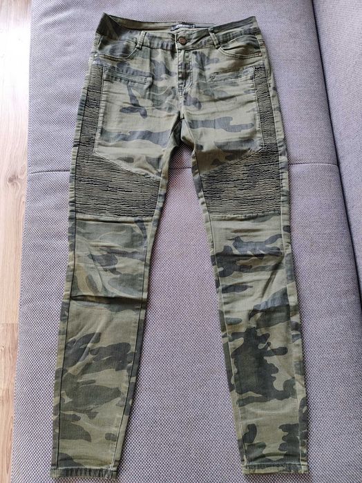 Spodnie jeansowe moro L
