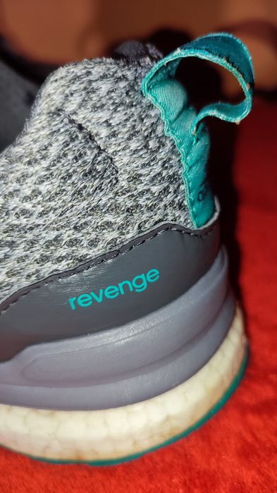 Buty Adidas Revenge Boost r.44 2/3-28.5cm.st.B.D.