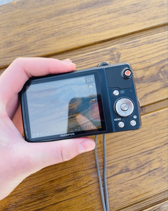 Olympus VR-340 Цифровий Вінтажний Фотоапарат Мильниця Y2K