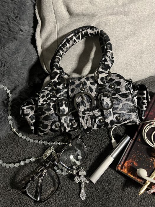 Сумка в леопардовому принті y2k sk8 archive opium vintage
